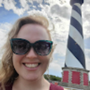 Meet your Posher, Becky